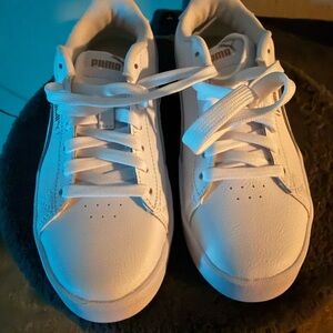 Puma Classic Youth Athletic Sneakers in Pure White